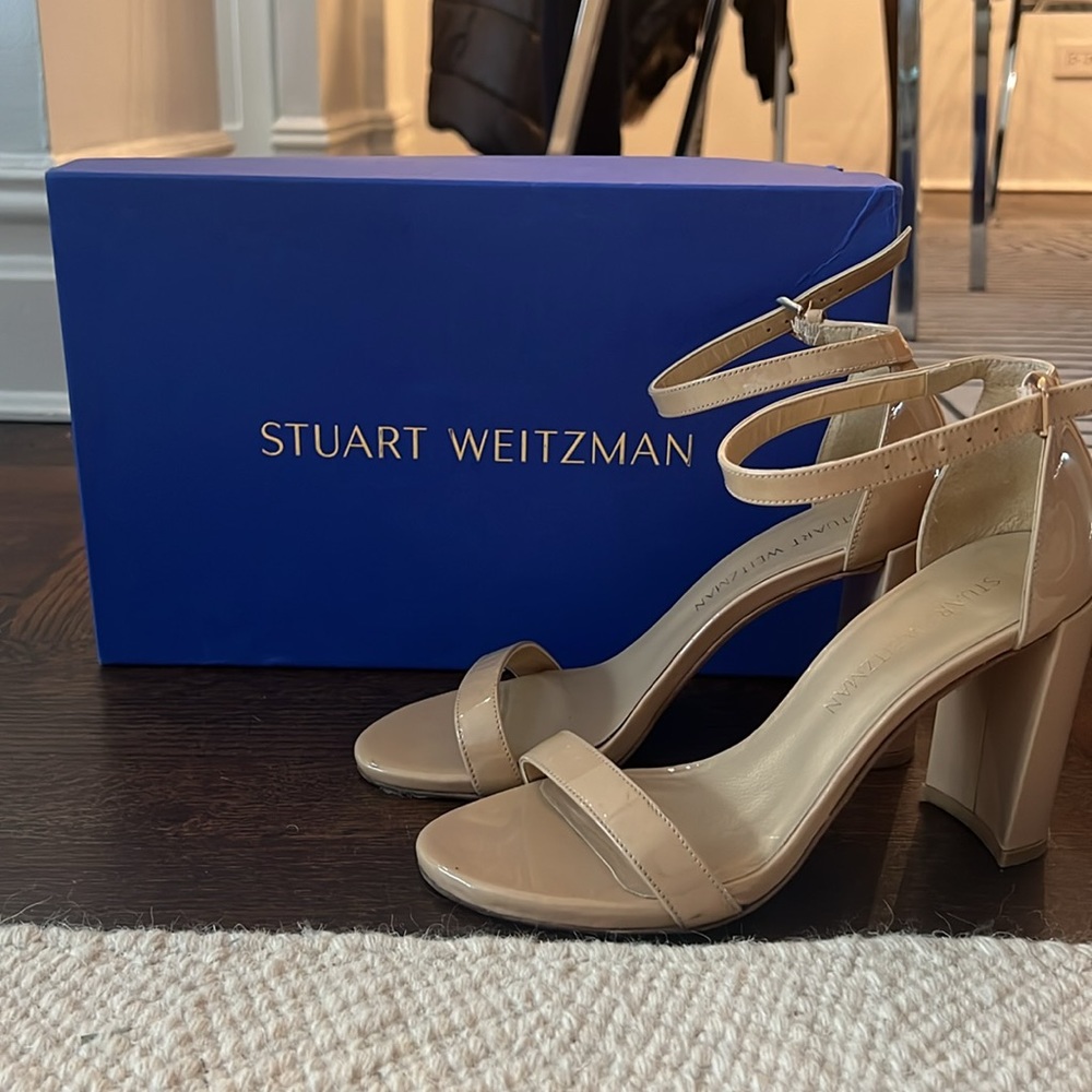 Stuart Weitzman Patent Nearly Nude Strap Sandals. Size 8.